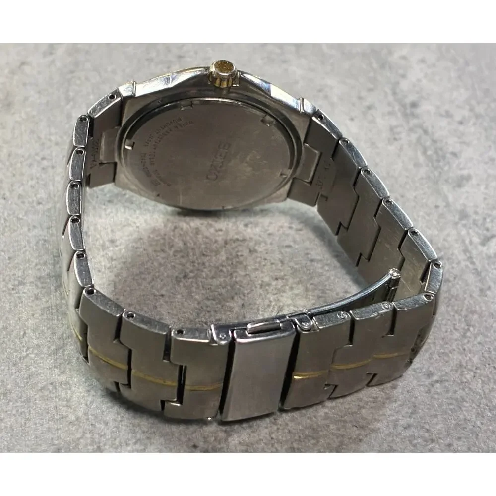 Seiko Titanium Men's Watch 7N42‑0CA0 100M Black Sunburst Dial Date Japan Working